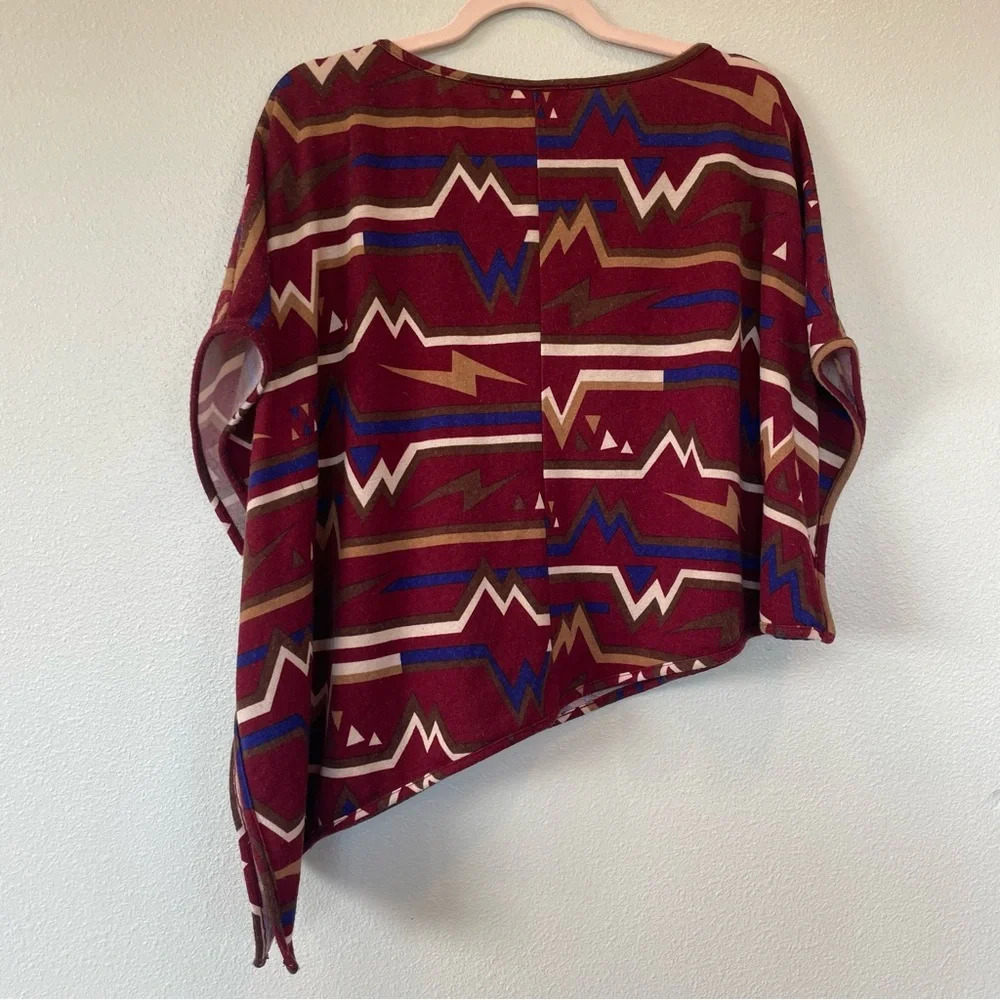 Papaya Southwest Print Asymmetrical Sweater Shirt Poncho‎ Like Size Small Drapey